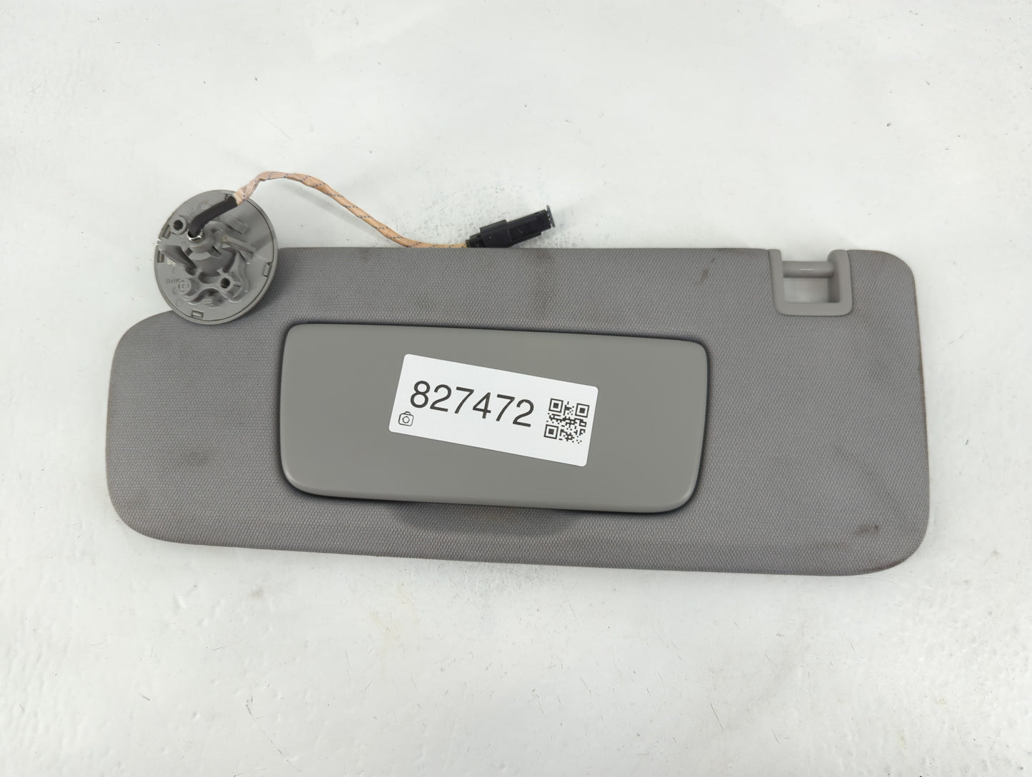 2019 Gmc Terrain Sun Visor Shade Replacement Driver Left Mirror Fits OEM Used Auto Parts - Oemusedautoparts1.com