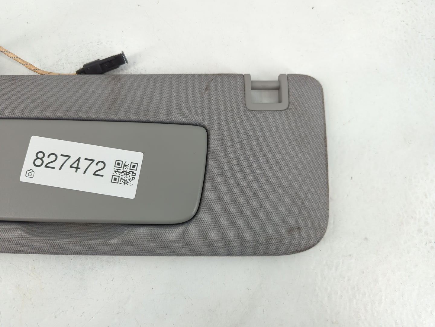 2019 Gmc Terrain Sun Visor Shade Replacement Driver Left Mirror Fits OEM Used Auto Parts - Oemusedautoparts1.com