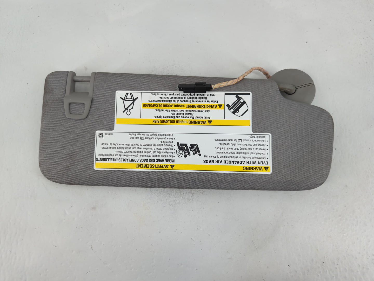 2019 Gmc Terrain Sun Visor Shade Replacement Driver Left Mirror Fits OEM Used Auto Parts - Oemusedautoparts1.com