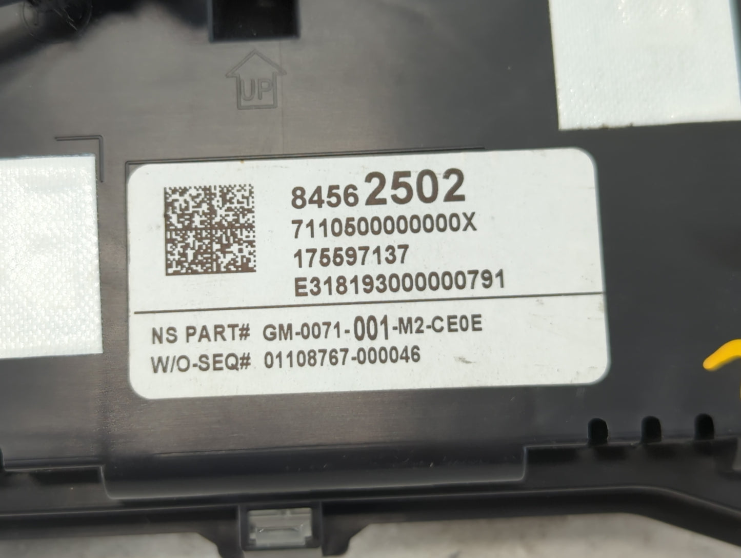 2019 Gmc Terrain Instrument Cluster Speedometer Gauges P/N:84562502 Fits OEM Used Auto Parts - Oemusedautoparts1.com