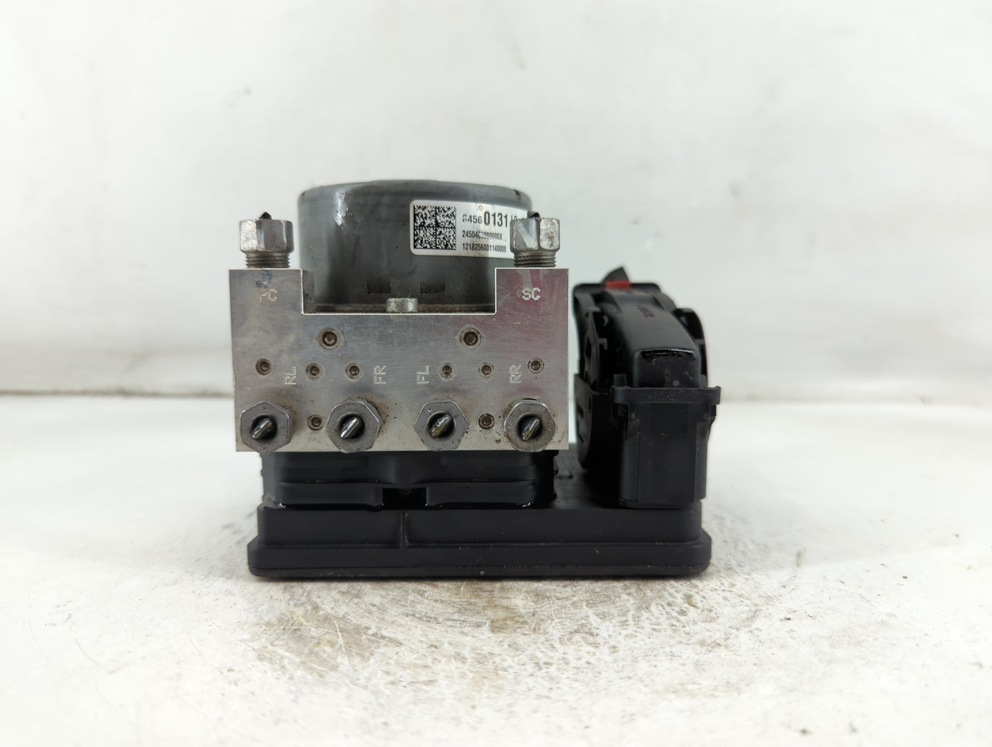 2018-2021 Gmc Terrain ABS Pump Control Module Replacement P/N:84560131 Fits Fits 2018 2019 2020 2021 OEM Used Auto Parts - O