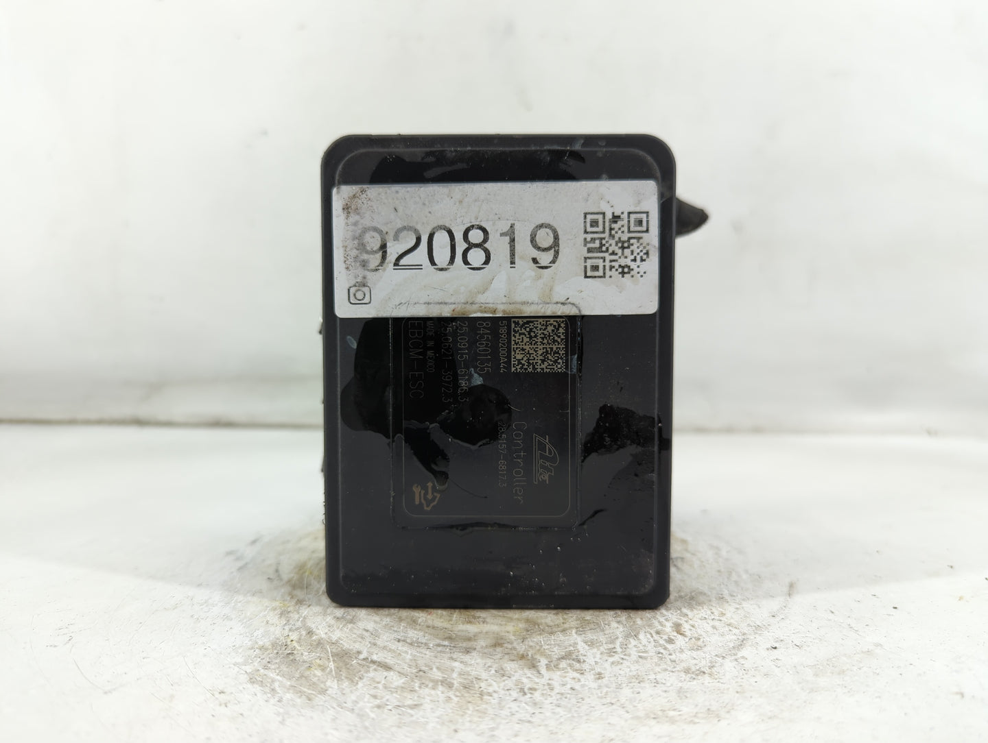 2018-2021 Gmc Terrain ABS Pump Control Module Replacement P/N:84560131 Fits Fits 2018 2019 2020 2021 OEM Used Auto Parts - O