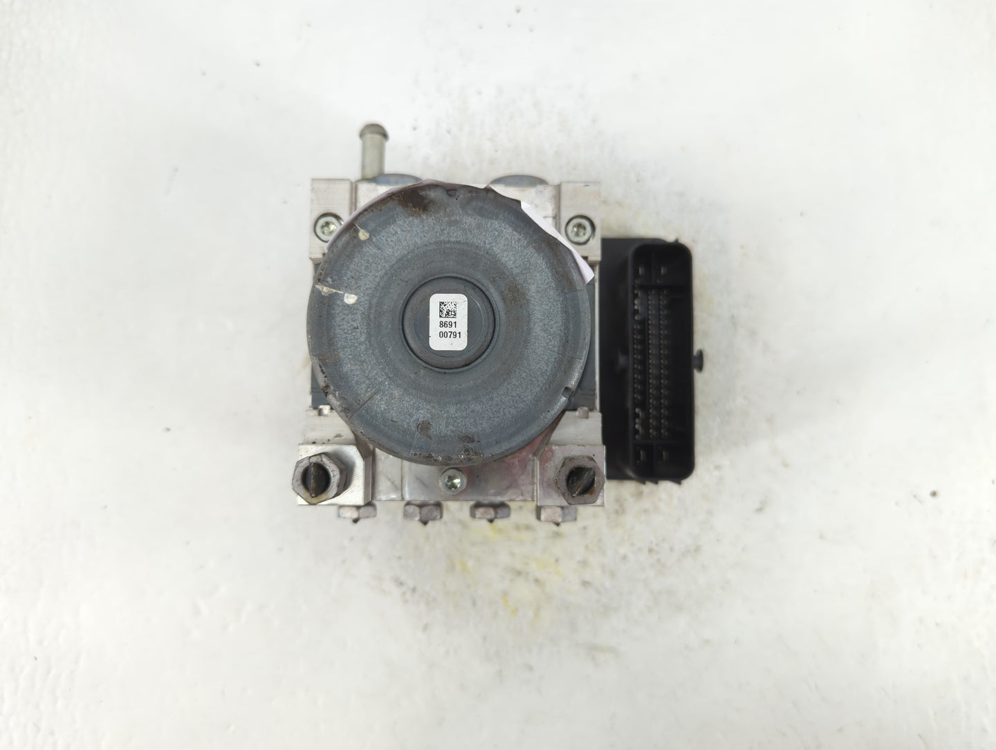 2018-2021 Gmc Terrain ABS Pump Control Module Replacement P/N:84560131 Fits Fits 2018 2019 2020 2021 OEM Used Auto Parts - O