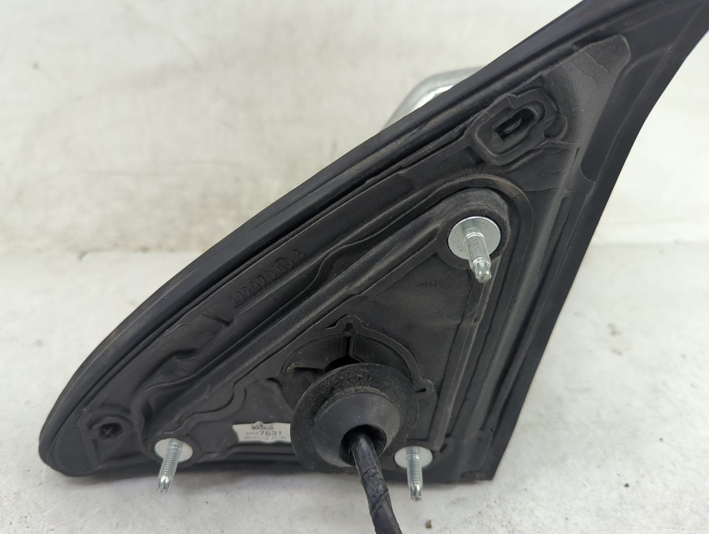 2015-2020 Gmc Yukon Passenger Side View Mirror - Right Door Mirror OEM Used - Oemusedautoparts1.com
