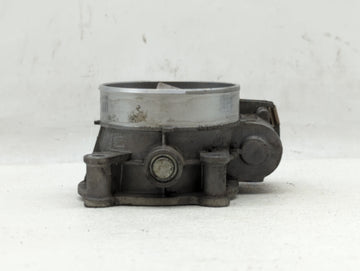 2015-2018 Gmc Yukon Throttle Body P/N:12678224 12617792 Fits Fits 2014 2015 2016 2017 2018 2019 OEM Used Auto Parts