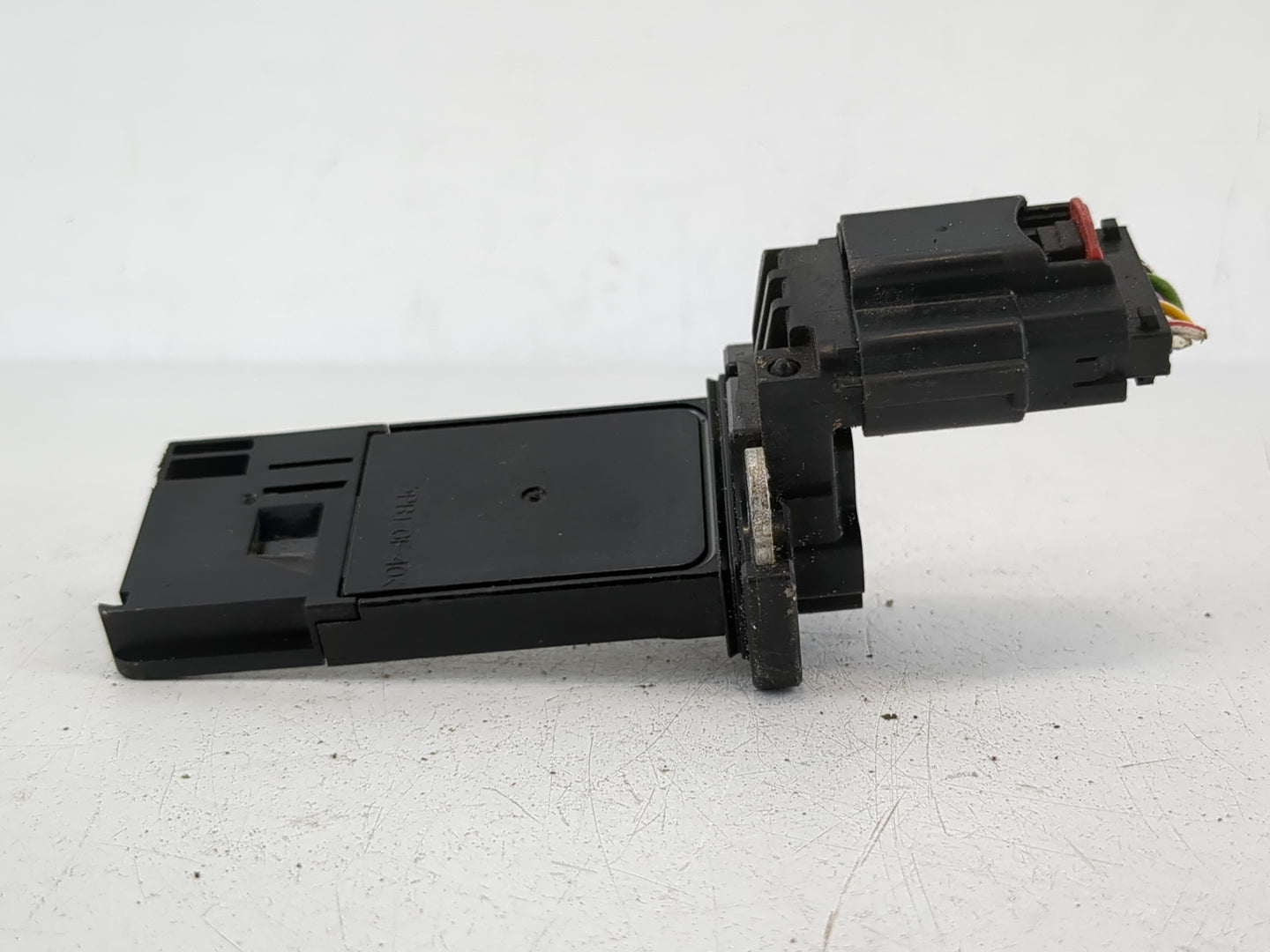 Gmc Yukon Xl 1500 Mass Air Flow Meter Maf - Oemusedautoparts1.com