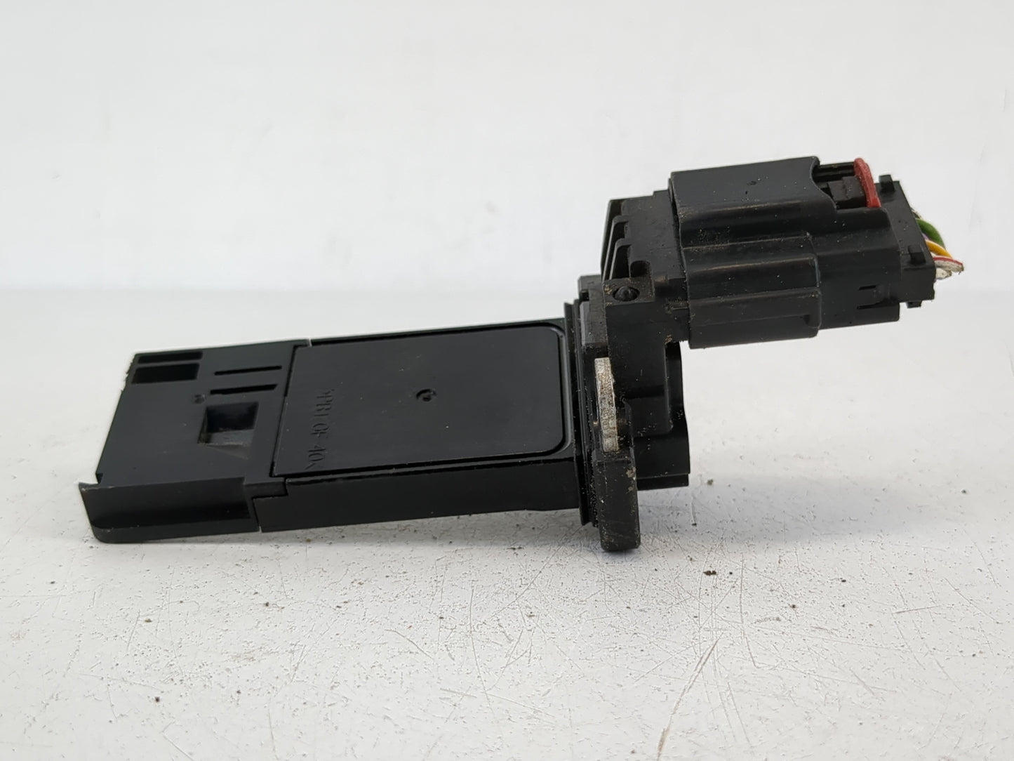 Gmc Yukon Xl 1500 Mass Air Flow Meter Maf - Oemusedautoparts1.com