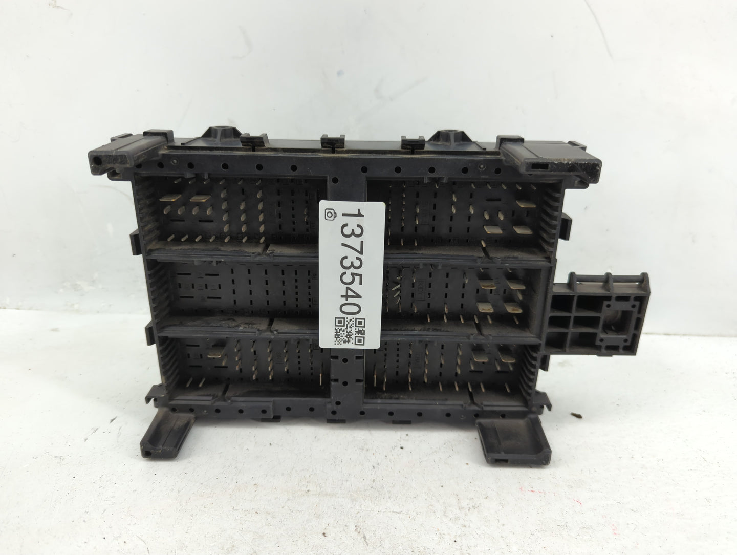 2019 Gmc Yukon Xl 1500 Fusebox Fuse Box Panel Relay Module P/N:23227061 Fits Fits 2015 2016 2017 2018 2020 OEM Used Auto Par