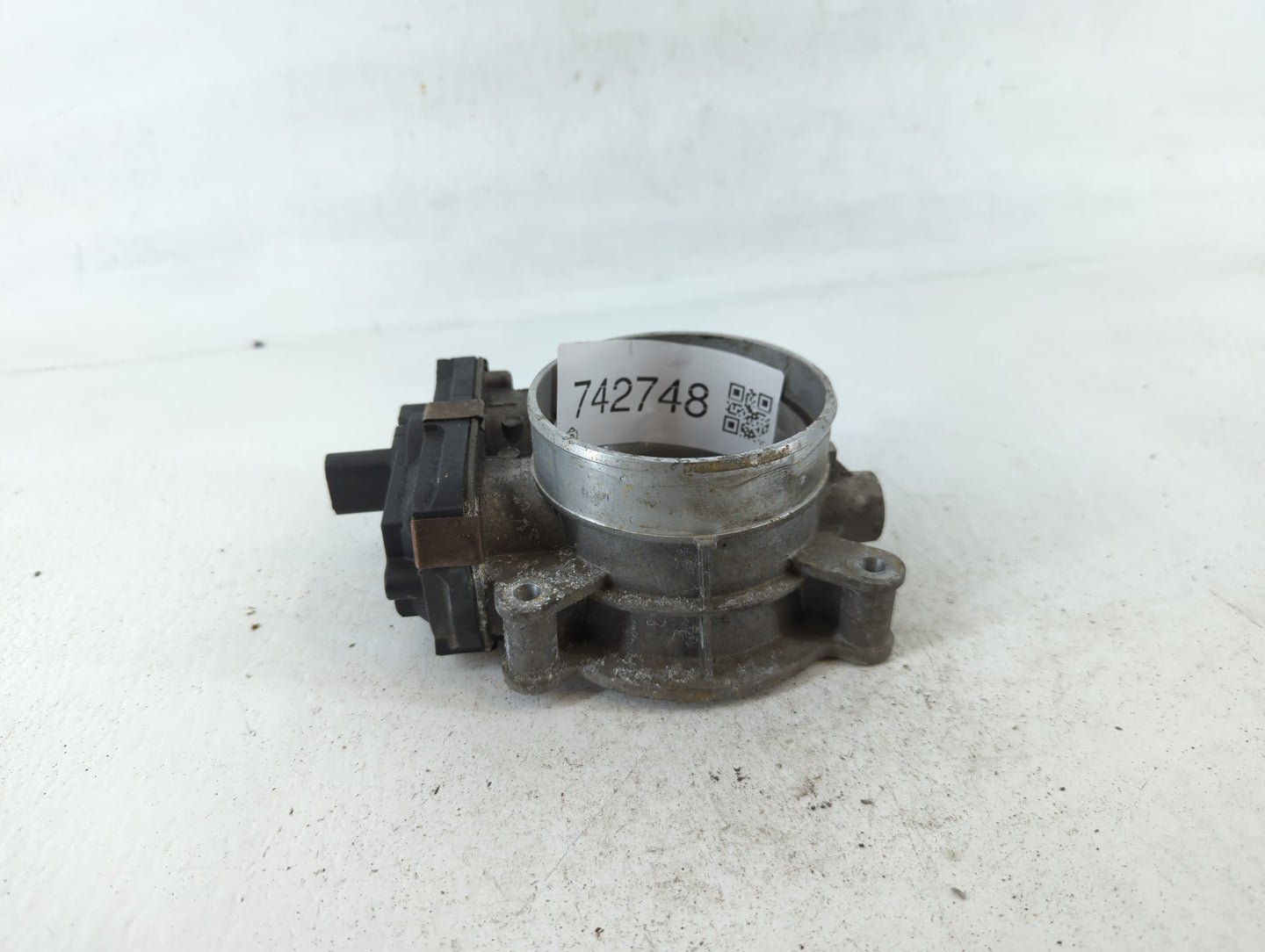 2019 Gmc Yukon Xl 1500 Throttle Body P/N:12678224 Fits Fits 2014 2015 2016 2017 2018 2020 2021 2022 OEM Used Auto Parts - Oe