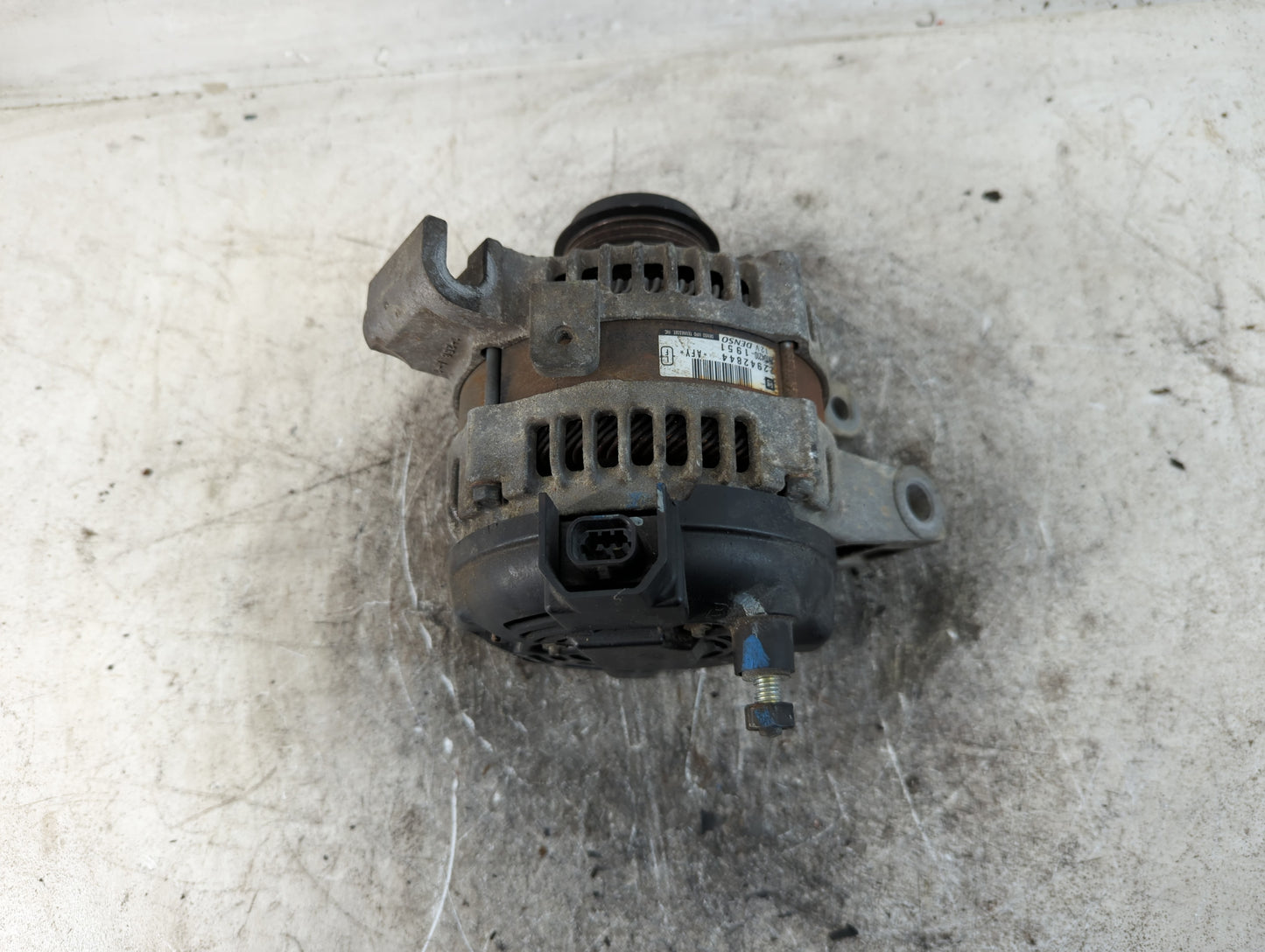 2019 Gmc Yukon Xl 1500 Alternator Replacement Generator Charging Assembly Engine OEM P/N:22942844 Fits OEM Used Auto Parts -
