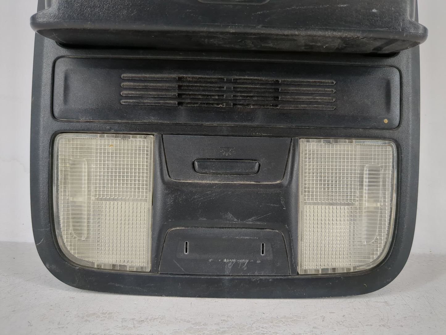 2019 Honda Accord Overhead Roof Console 1111422 - Oemusedautoparts1.com