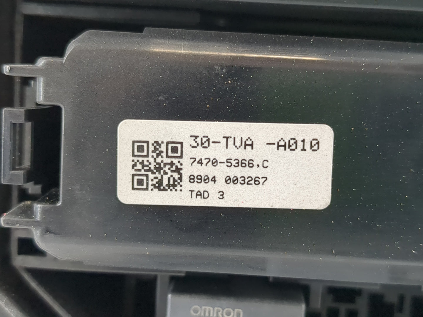 2018-2020 Honda Accord Fusebox Fuse Box Panel Relay Module P/N:30-TVA-A010 Fits Fits 2018 2019 2020 OEM Used Auto Parts - Oe