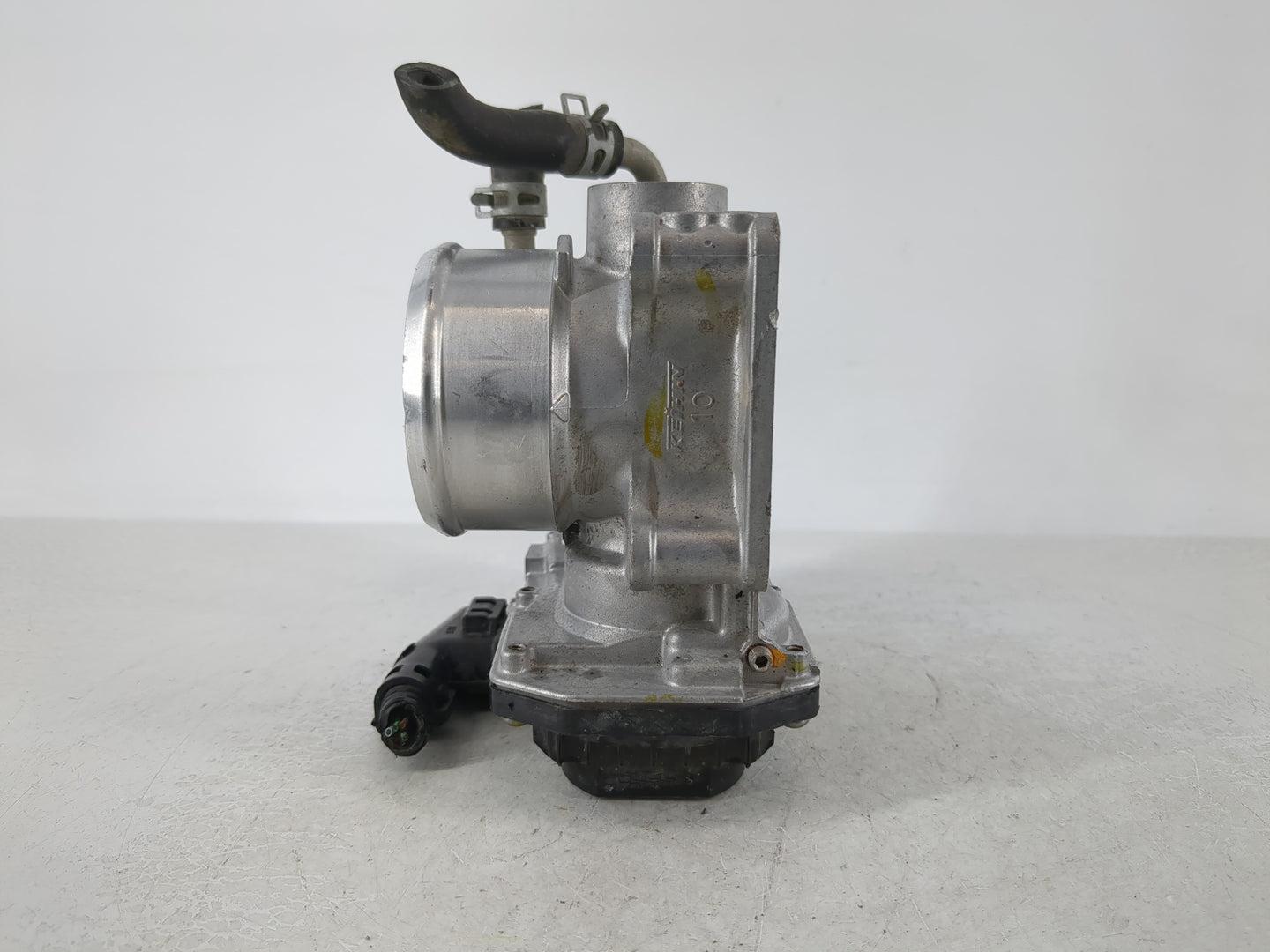 2018-2022 Honda Accord Throttle Body P/N:GMG9A Fits Fits 2016 2017 2018 2019 2020 2021 2022 OEM Used Auto Parts - Oemusedaut
