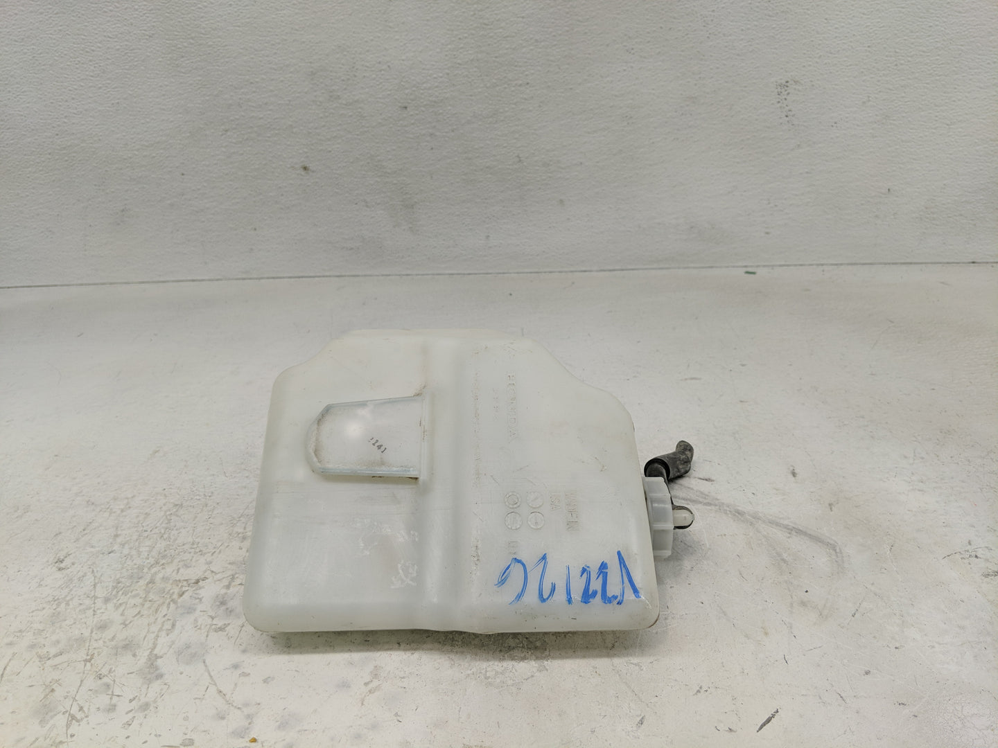 2018-2022 Honda Accord Radiator Coolant Overflow Expansion Tank Bottle 1241263 - Oemusedautoparts1.com