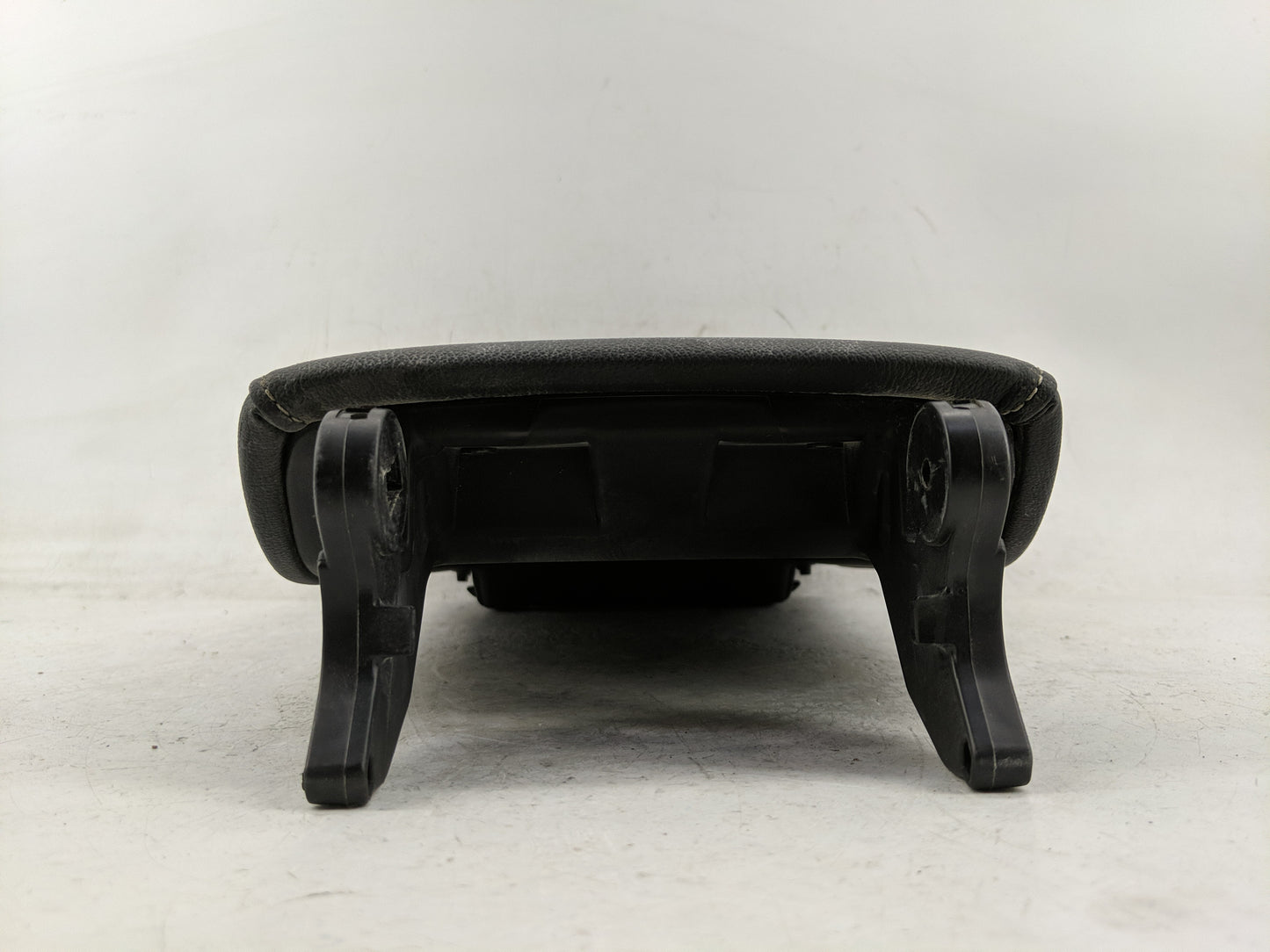 2019 Honda Accord Center Console Armrest Cover Lid Fits OEM Used Auto Parts - Oemusedautoparts1.com