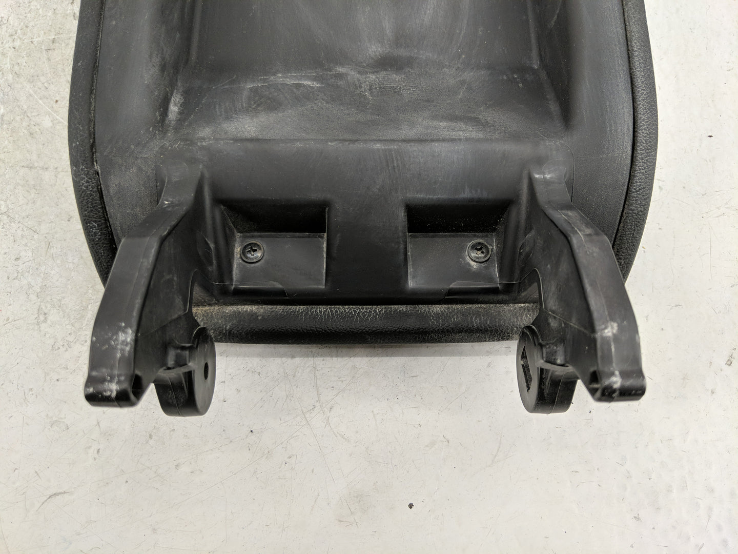 2019 Honda Accord Center Console Armrest Cover Lid Fits OEM Used Auto Parts - Oemusedautoparts1.com
