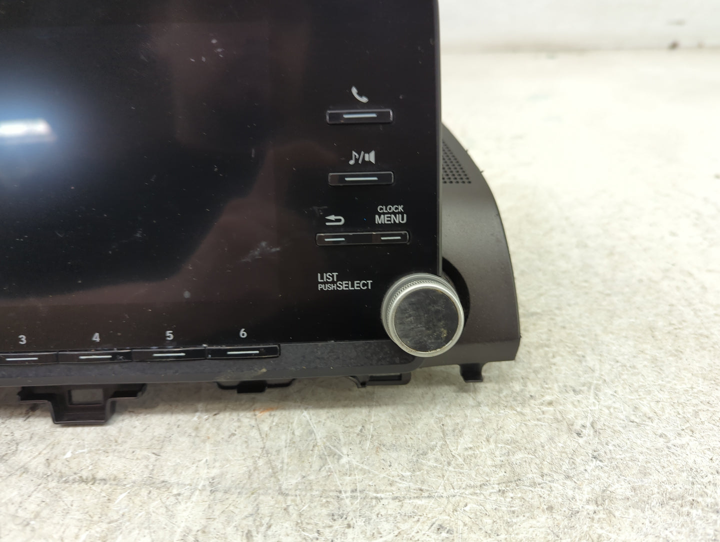 2018-2020 Honda Accord Radio AM FM Cd Player Receiver Replacement P/N:NH1072 Fits Fits 2018 2019 2020 OEM Used Auto Parts - 