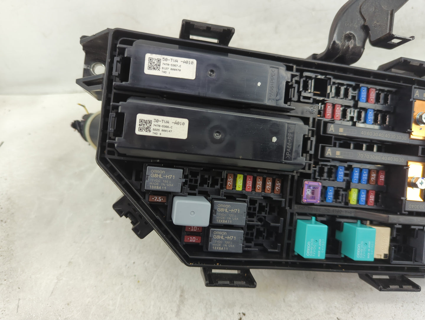 2018-2020 Honda Accord Fusebox Fuse Box Panel Relay Module P/N:TVA-A01 Fits Fits 2018 2019 2020 OEM Used Auto Parts - Oemuse