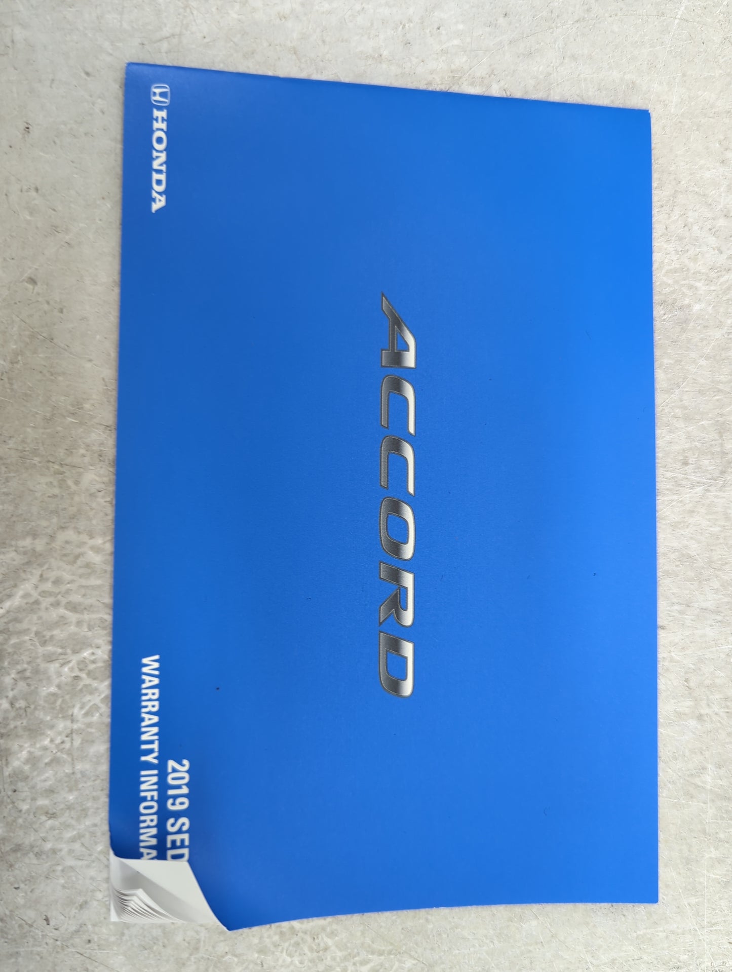 2019 Honda Accord Owners Manual Book Guide P/N:00X31-TVA-G100 OEM Used Auto Parts - Oemusedautoparts1.com