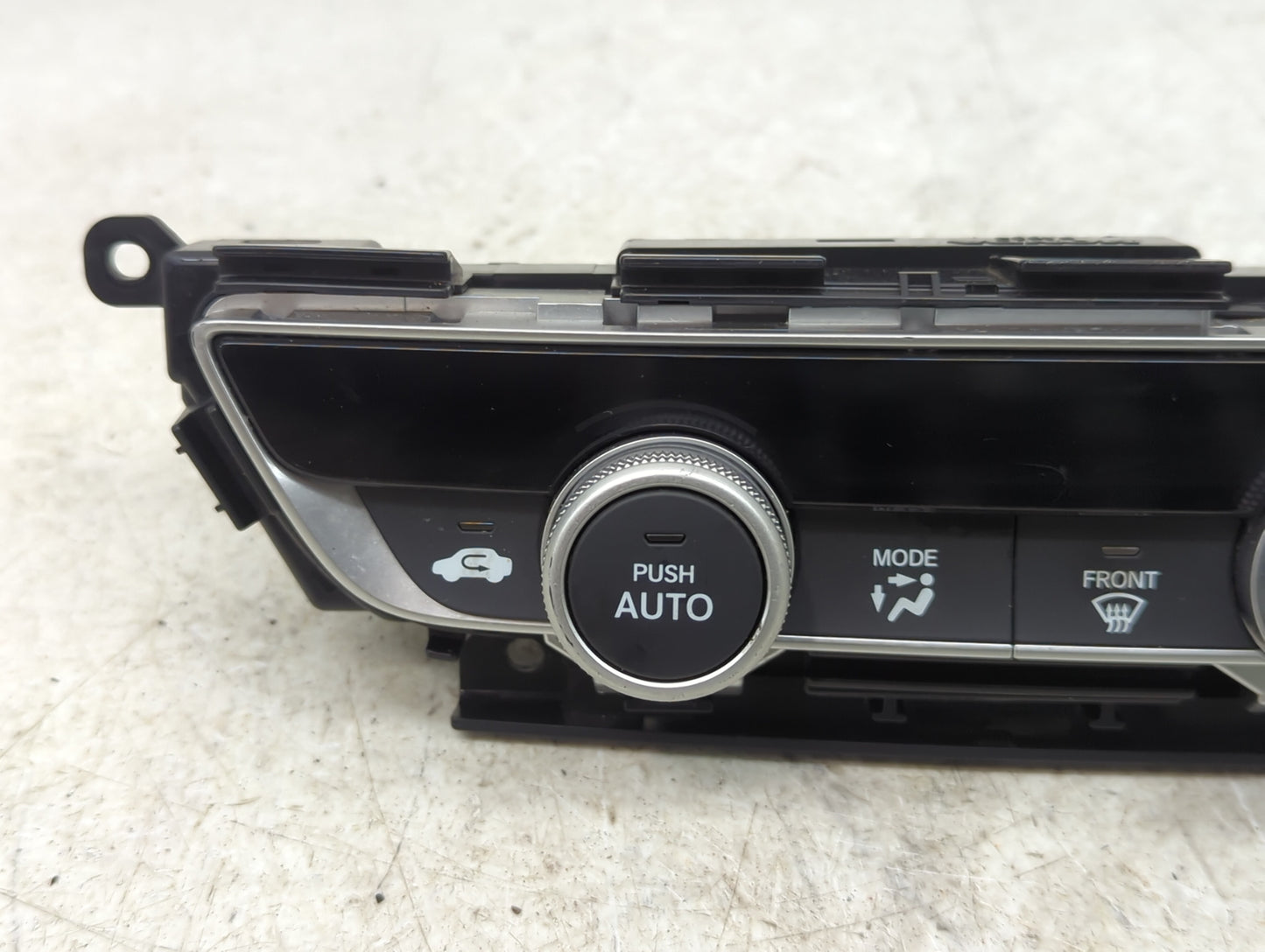 2018-2020 Honda Accord Climate Control Module Temperature AC/Heater Replacement P/N:79610TVAA016M1 Fits Fits 2018 2019 2020 