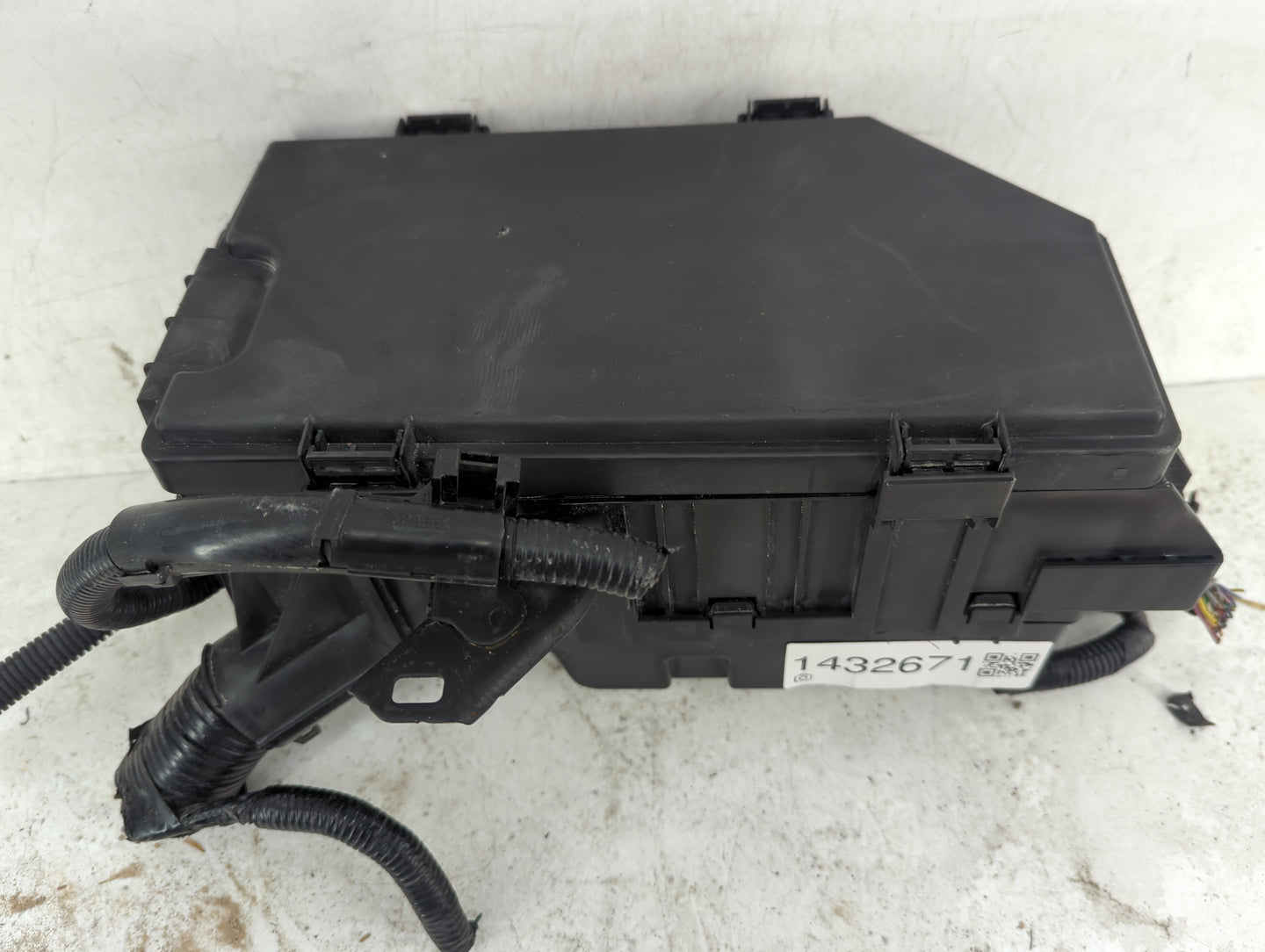 2018-2020 Honda Accord Fusebox Fuse Box Panel Relay Module P/N:50-TUA-A010 7470-5367-E, 30-TUA-A011 Fits Fits 2018 2019 2020