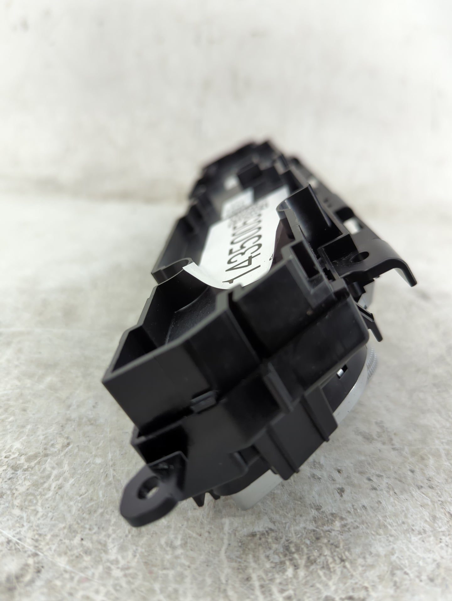 2018-2020 Honda Accord Climate Control Module Temperature AC/Heater Replacement P/N:79610TVAA016M1 SANWA2A409G Fits OEM Used