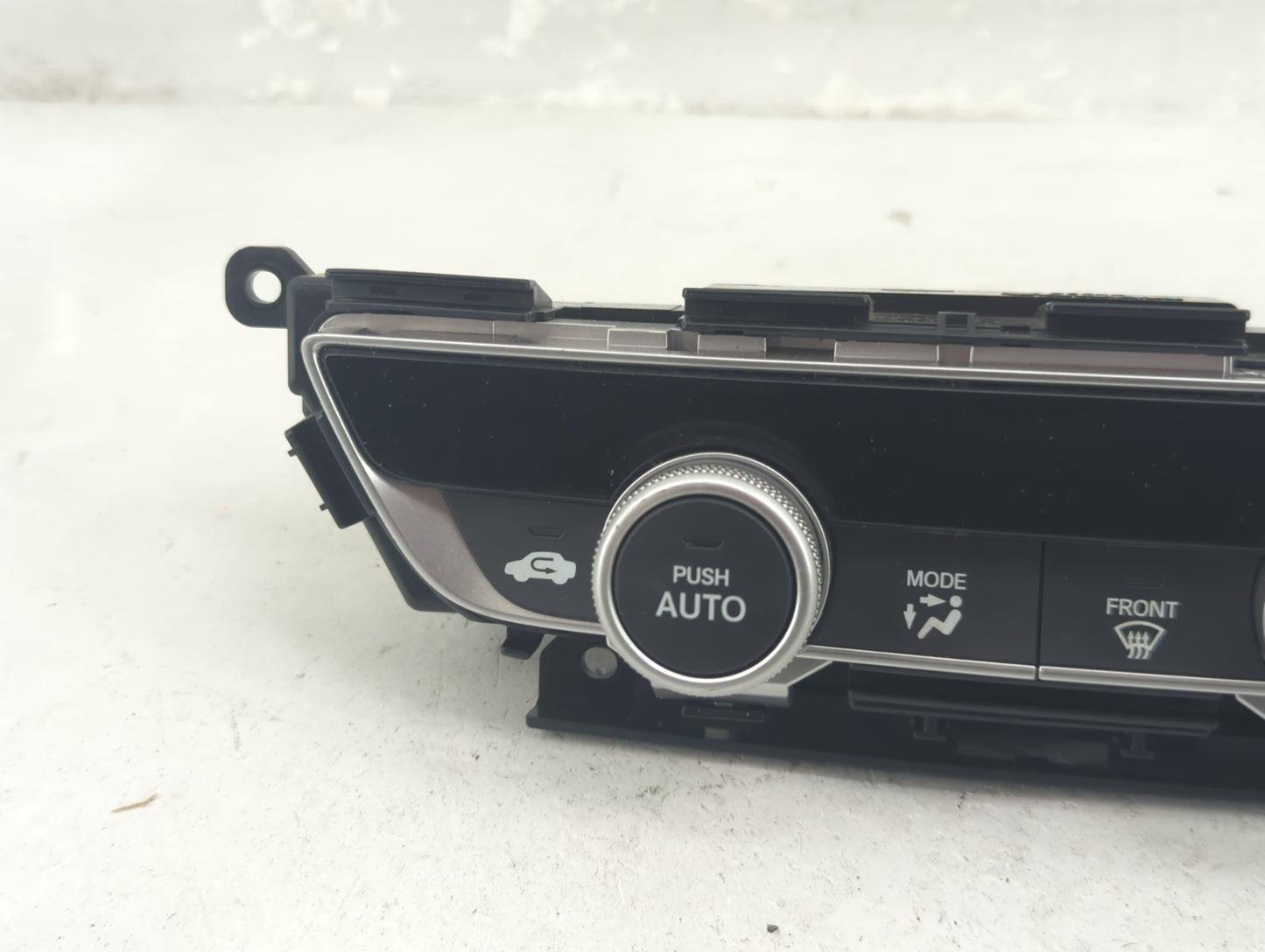 2018-2020 Honda Accord Climate Control Module Temperature AC/Heater Replacement P/N:79610TVAA016M1 Fits Fits 2018 2019 2020 