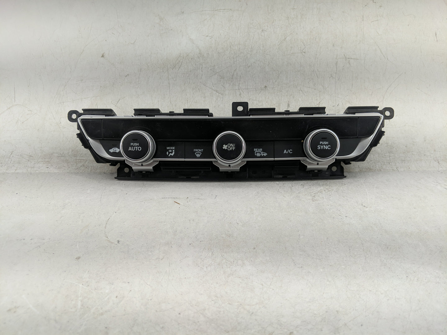 2018-2022 Honda Accord Climate Control Module Temperature AC/Heater Replacement P/N:79610TVAA316M1 SANWA2A413G Fits OEM Used