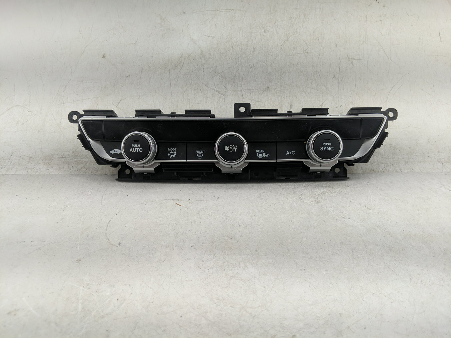 2018-2022 Honda Accord Climate Control Module Temperature AC/Heater Replacement P/N:79610TVAA316M1 SANWA2A413G Fits OEM Used