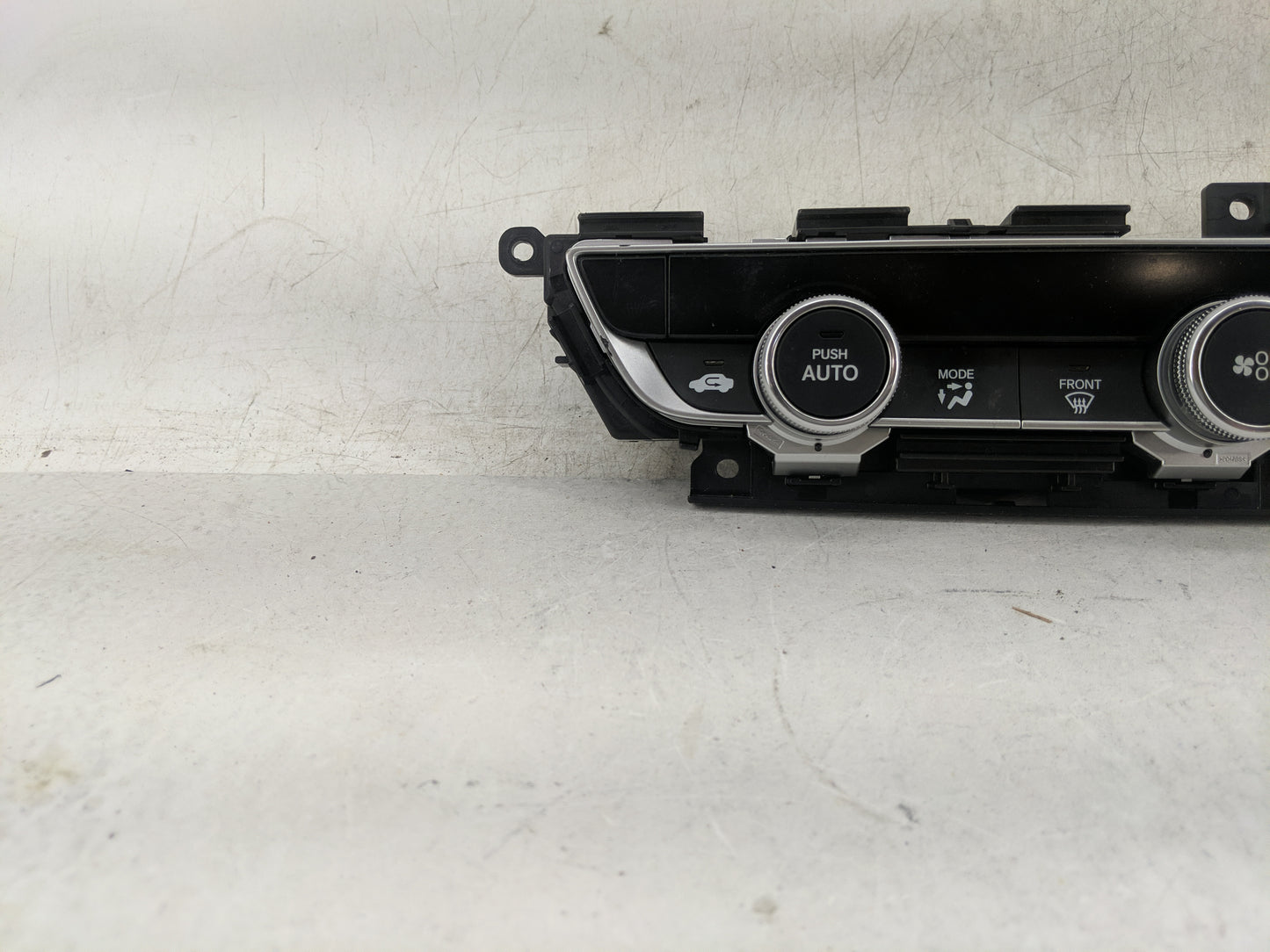 2018-2022 Honda Accord Climate Control Module Temperature AC/Heater Replacement P/N:79610TVAA316M1 SANWA2A413G Fits OEM Used