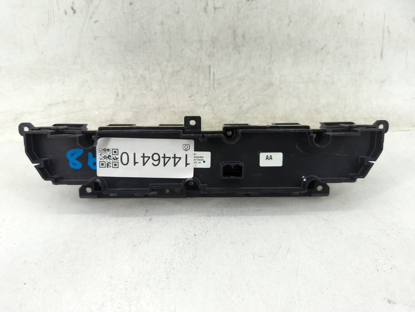 2018-2020 Honda Accord Climate Control Module Temperature AC/Heater Replacement P/N:WA2A409G Fits Fits 2018 2019 2020 OEM Us