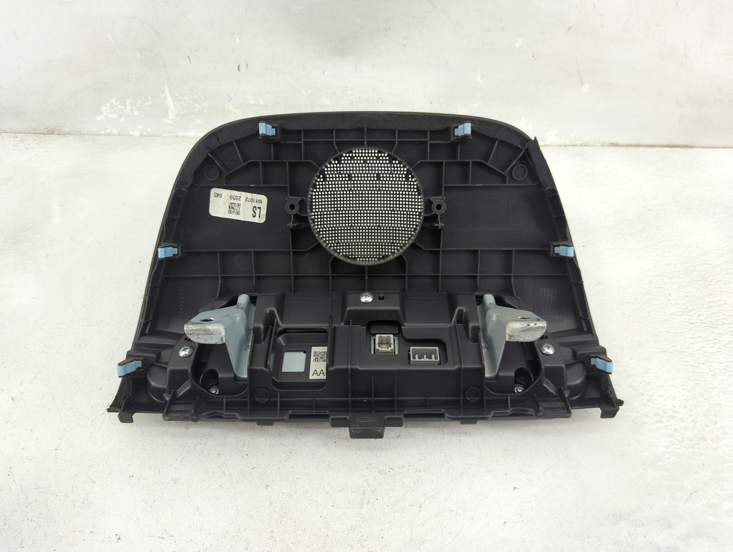 2018-2020 Honda Accord Radio AM FM Cd Player Receiver Replacement Fits Fits 2018 2019 2020 OEM Used Auto Parts - Oemusedauto