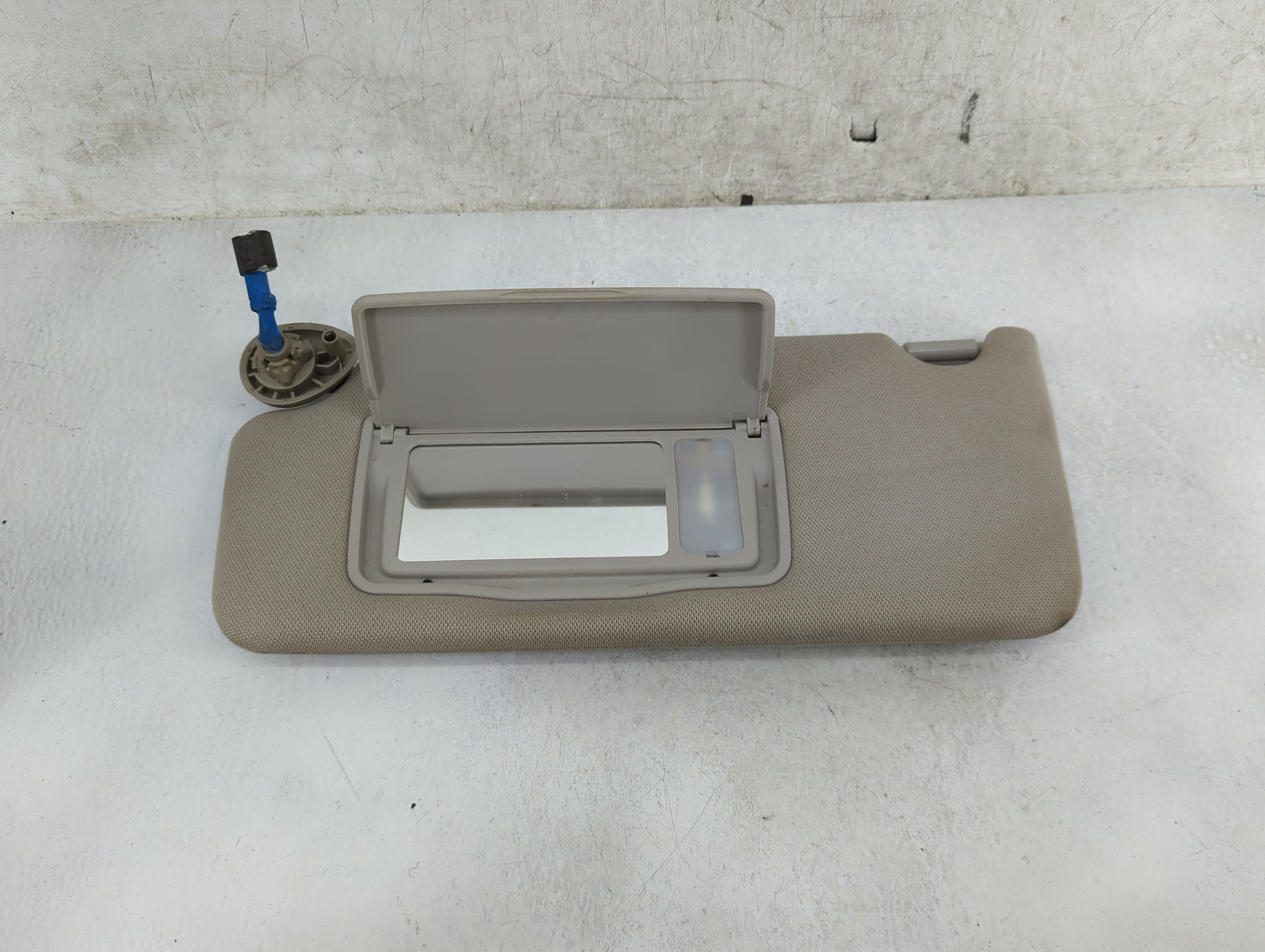 2018-2022 Honda Accord Sun Visor Shade Replacement Driver Left Mirror Fits Fits 2018 2019 2020 2021 2022 OEM Used Auto Parts