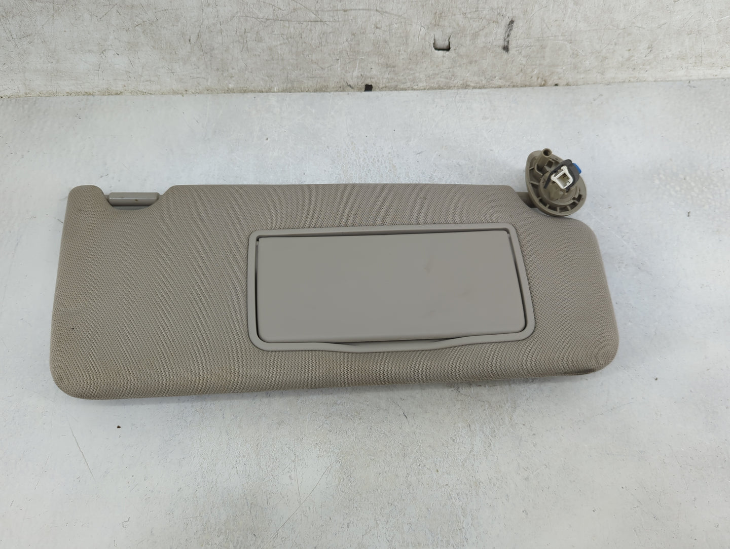 2018-2022 Honda Accord Sun Visor Shade Replacement Passenger Right Mirror Fits Fits 2018 2019 2020 2021 2022 OEM Used Auto P