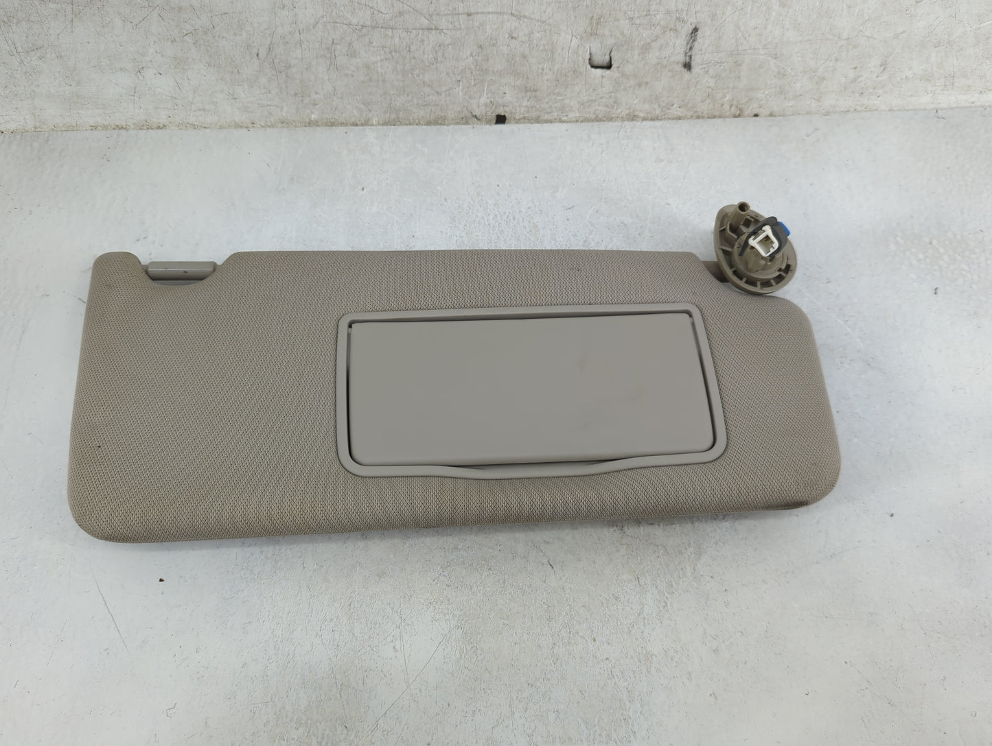 2018-2022 Honda Accord Sun Visor Shade Replacement Passenger Right Mirror Fits Fits 2018 2019 2020 2021 2022 OEM Used Auto P