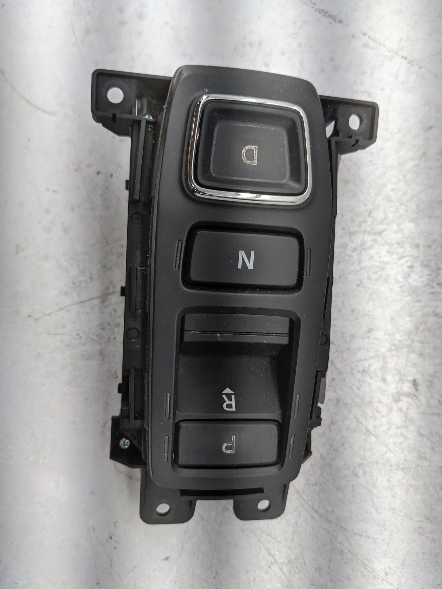 2019 Honda Accord Floor Console Assembly Shifter - Oemusedautoparts1.com