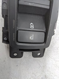2019 Honda Accord Floor Console Assembly Shifter - Oemusedautoparts1.com