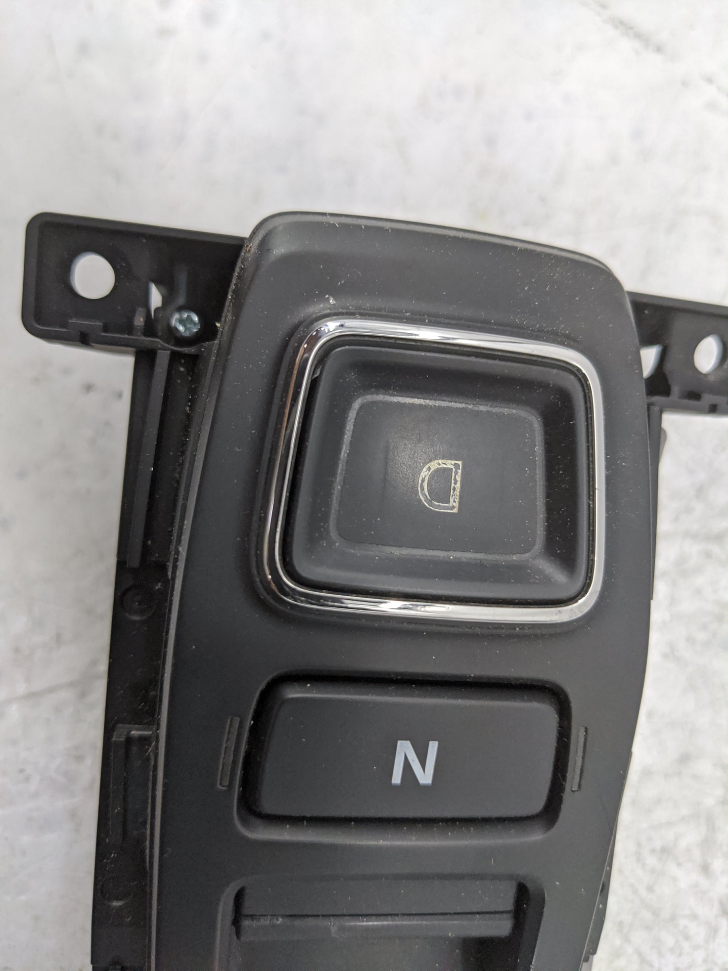 2019 Honda Accord Floor Console Assembly Shifter - Oemusedautoparts1.com