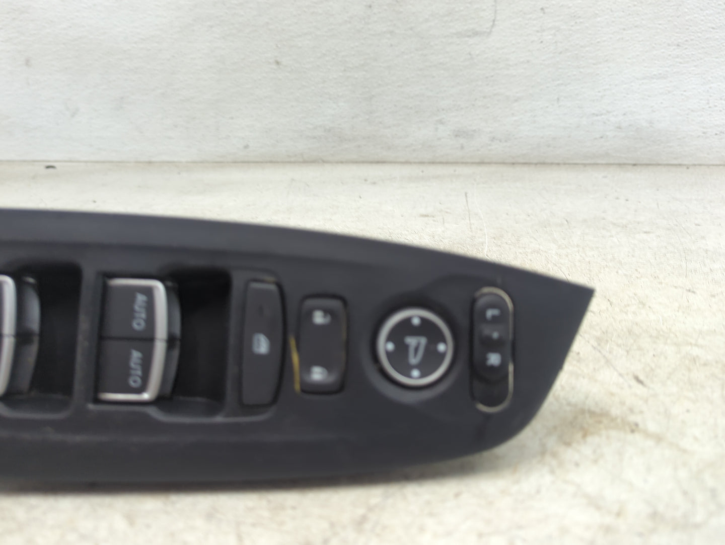 2018-2022 Honda Accord Master Power Window Switch Replacement Driver Side Left P/N:M64500 TVA A011 A Fits OEM Used Auto Part
