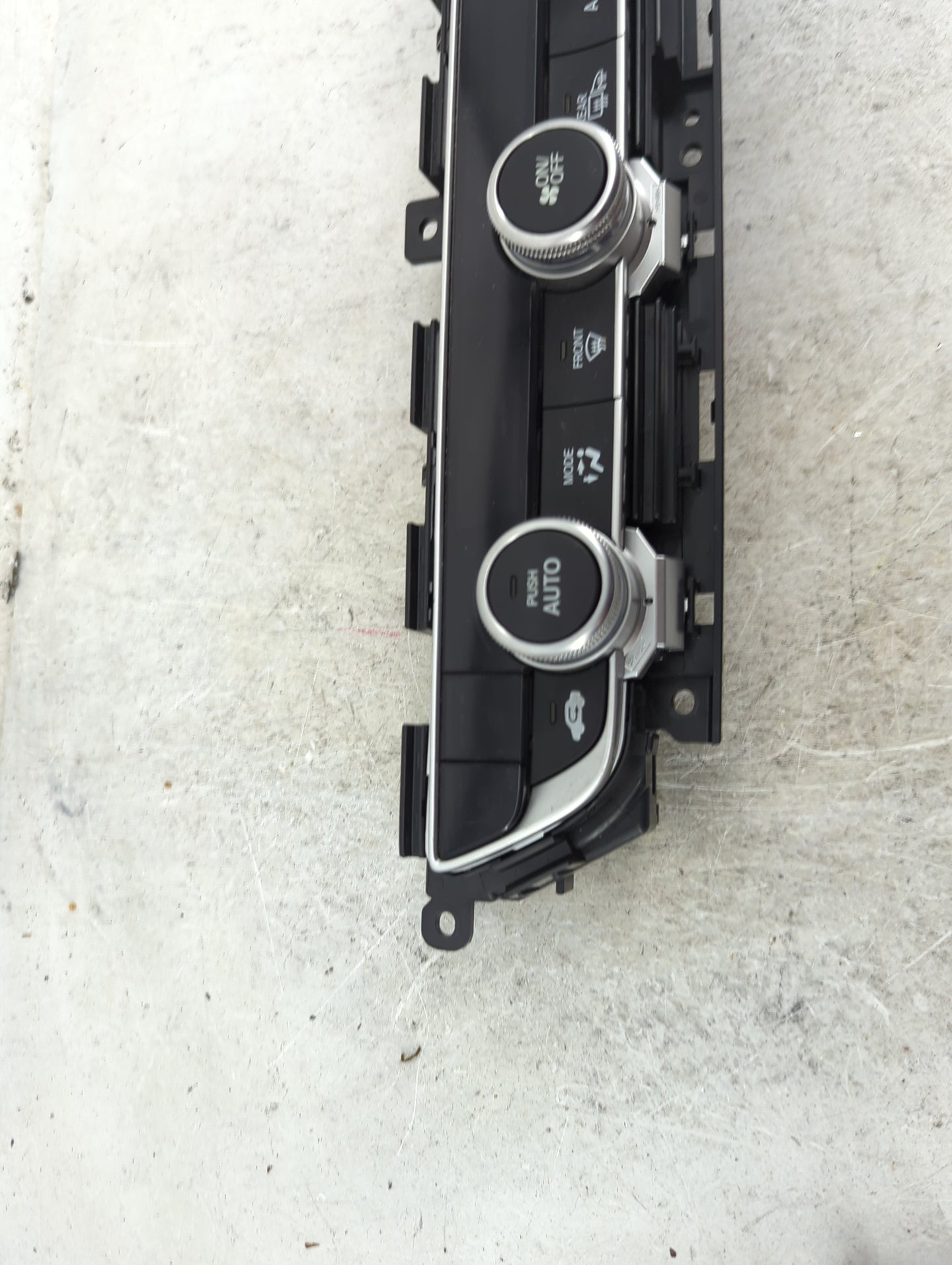 2018-2022 Honda Accord Climate Control Module Temperature AC/Heater Replacement P/N:79610TVAA516M1 SANWA2A415G Fits OEM Used