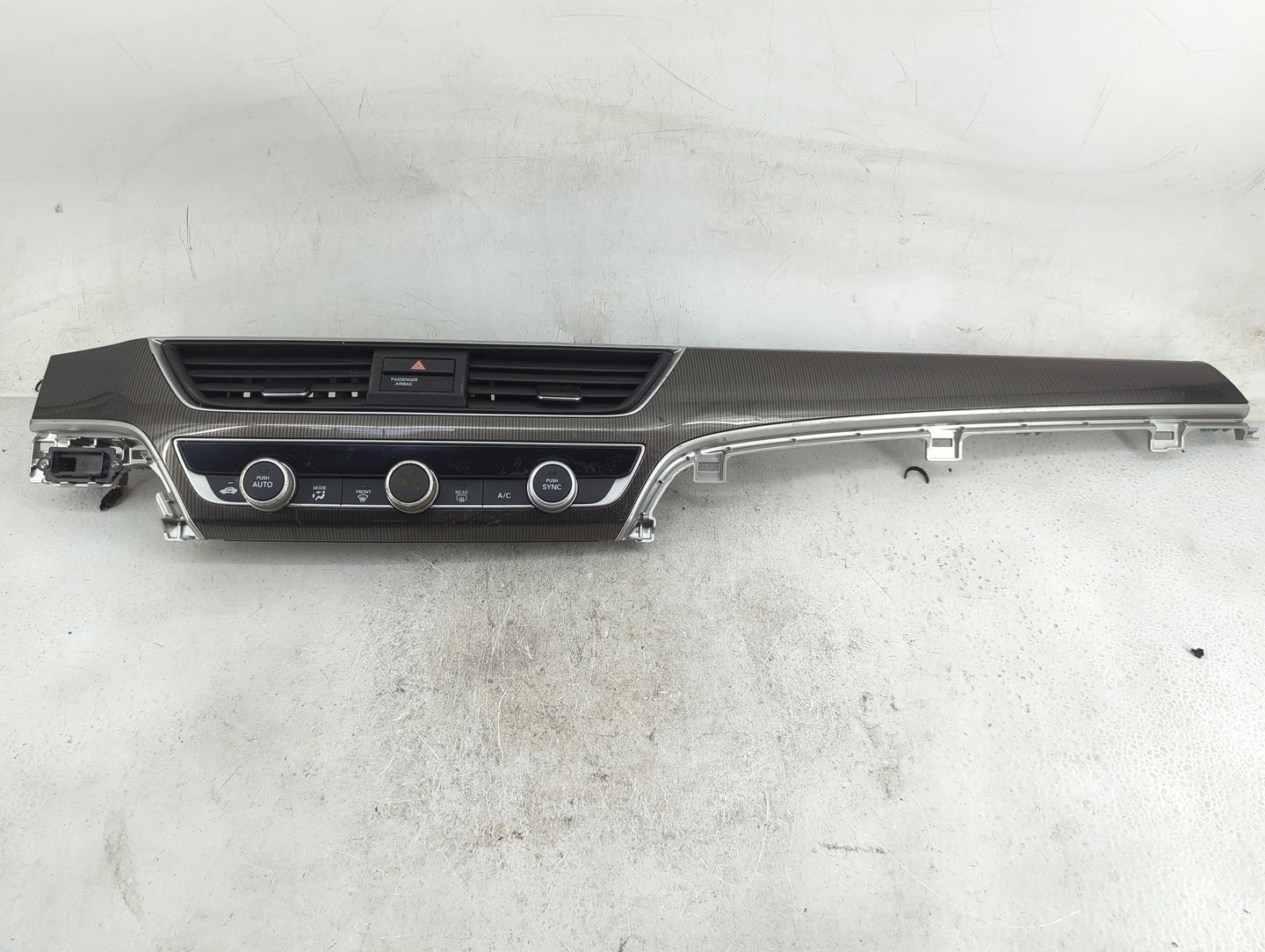 2018-2022 Honda Accord Climate Control Module Temperature AC/Heater Replacement P/N:LA4JJ6D75990 Fits OEM Used Auto Parts - 