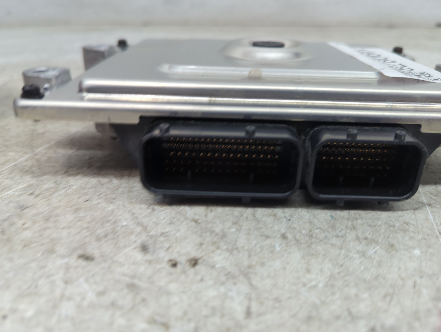 2018-2020 Honda Accord PCM Engine Control Computer ECU ECM PCU OEM P/N:37820-6C1-A82 J913-104717 Fits Fits 2018 2019 2020 OE