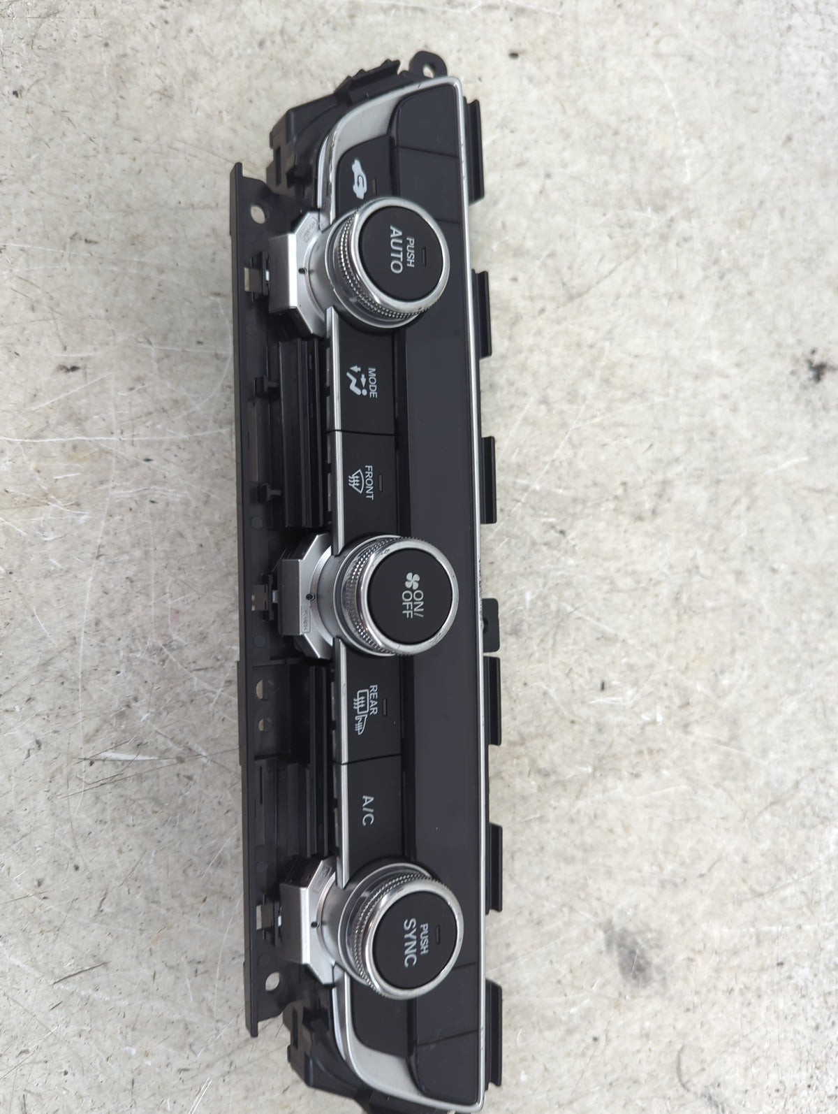 2018-2022 Honda Accord Climate Control Module Temperature AC/Heater Replacement P/N:79610TVAA516M1 5ANWA24156 Fits OEM Used 