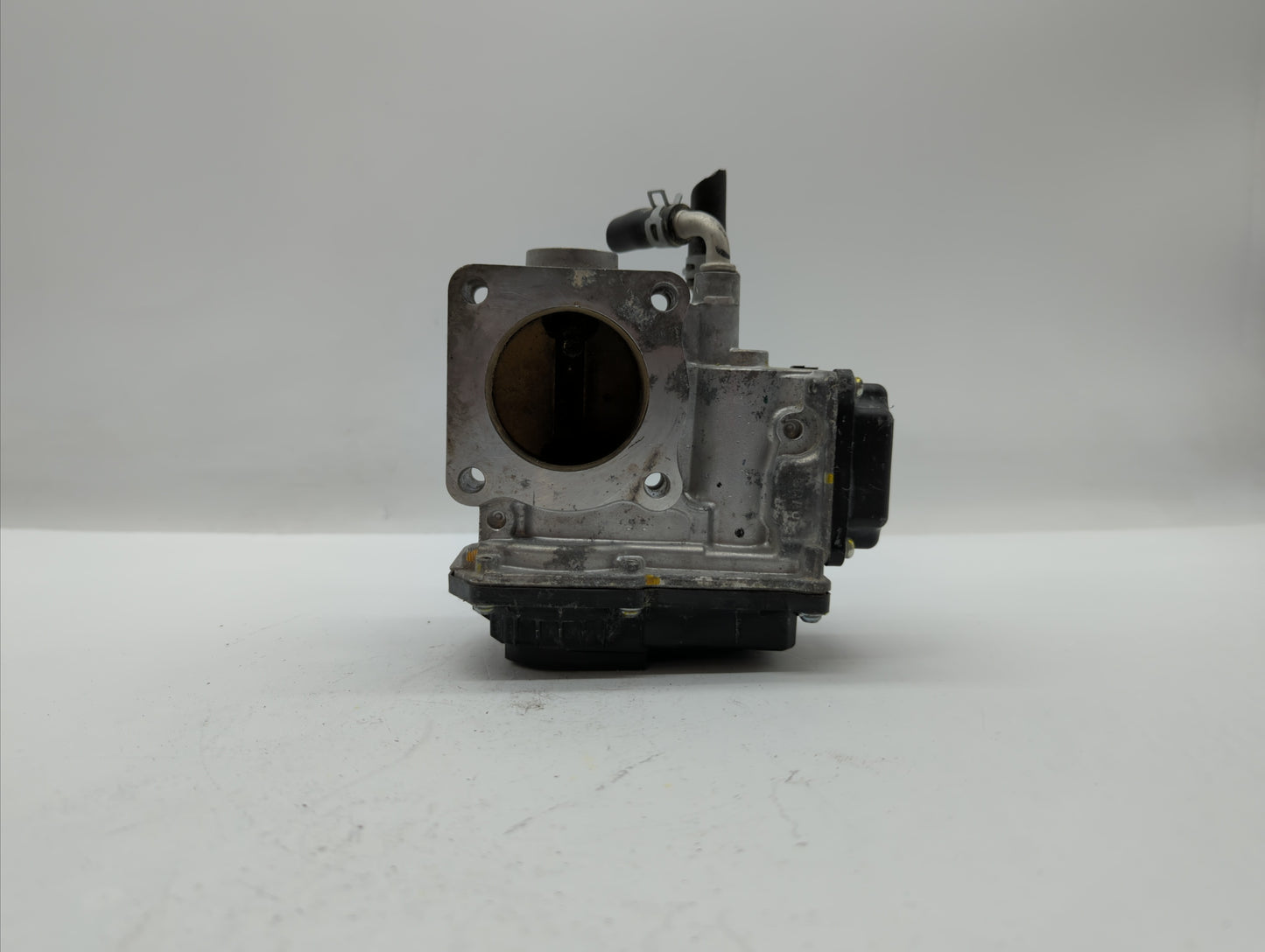 2018-2019 Honda Accord Throttle Body P/N:GMG9A Fits Fits 2016 2017 2018 2019 OEM Used Auto Parts - Oemusedautoparts1.com