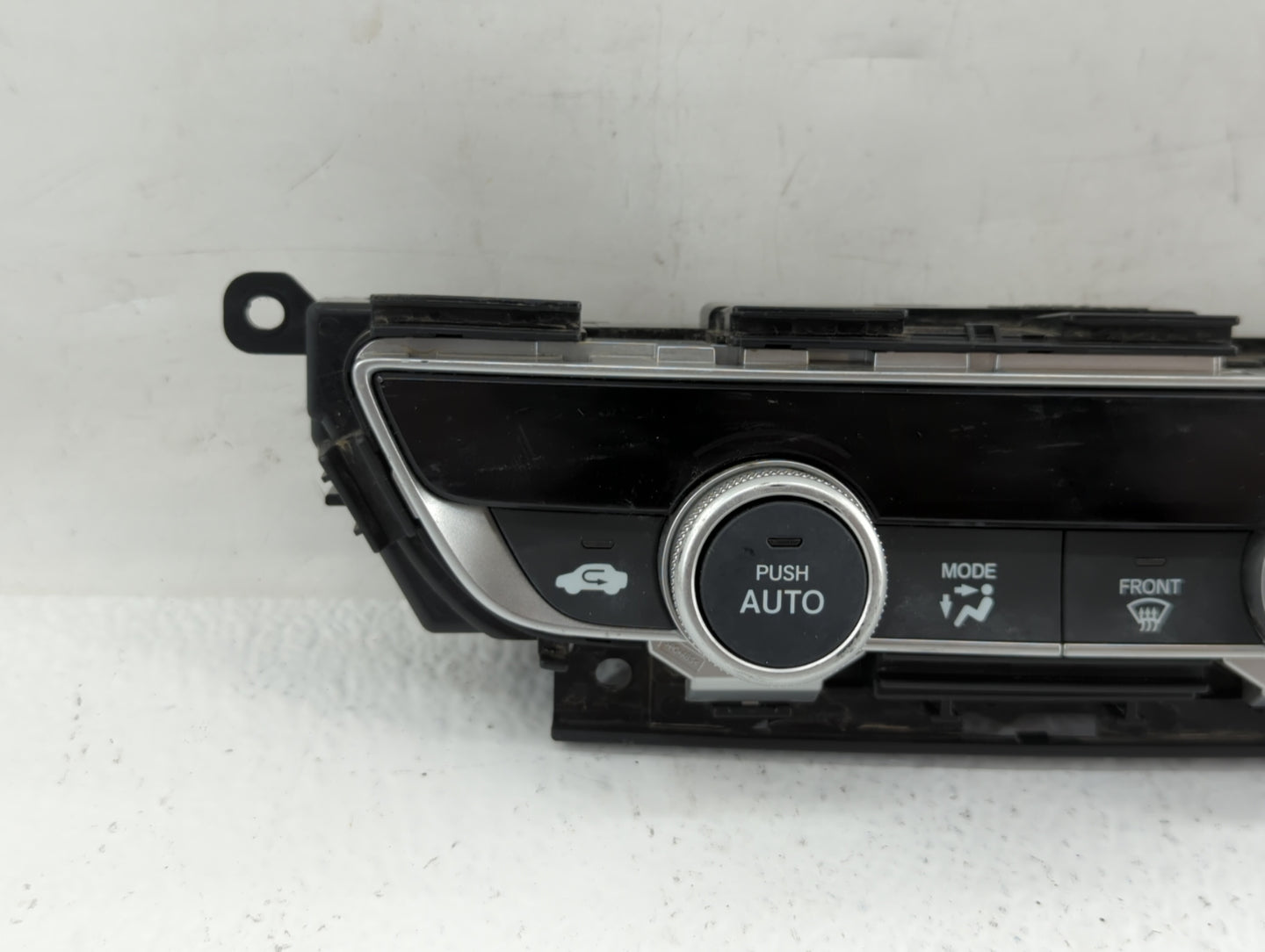 2018-2020 Honda Accord Climate Control Module Temperature AC/Heater Replacement P/N:79610TVAA316M1 79610TVAA210M1 Fits OEM U