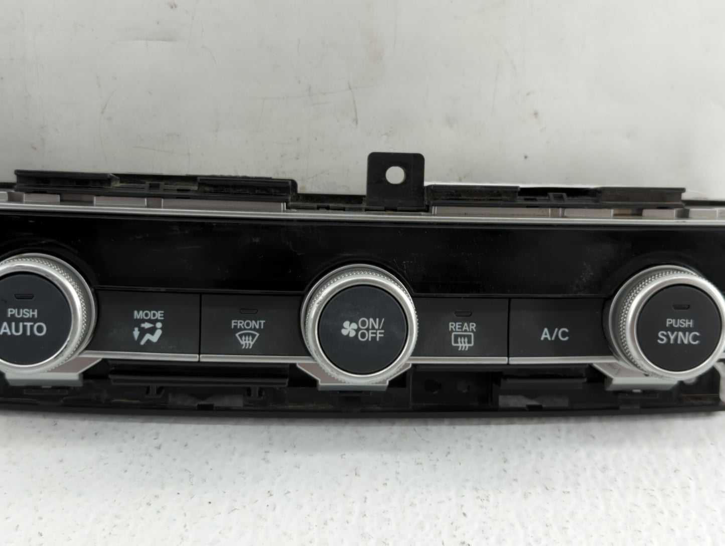 2018-2020 Honda Accord Climate Control Module Temperature AC/Heater Replacement P/N:79610TVAA316M1 79610TVAA210M1 Fits OEM U