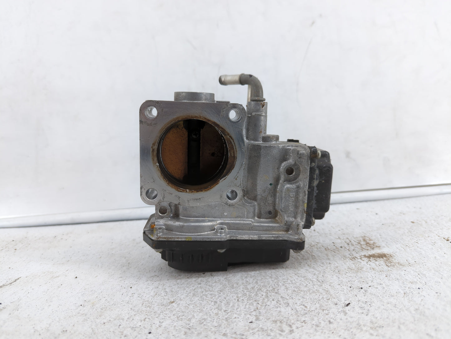 2018-2019 Honda Accord Throttle Body P/N:GMG9A Fits Fits 2016 2017 2018 2019 OEM Used Auto Parts - Oemusedautoparts1.com