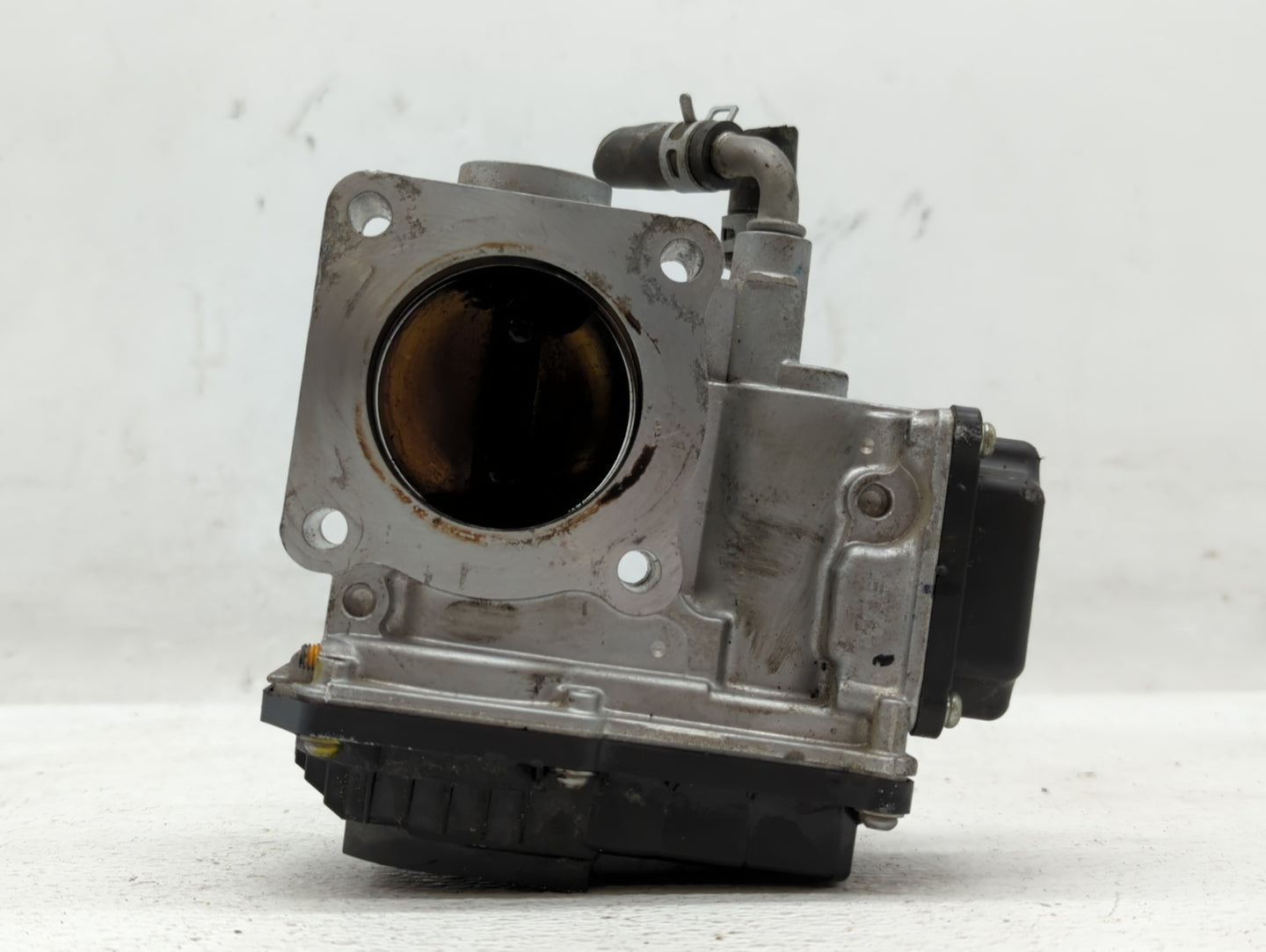 2018-2022 Honda Accord Throttle Body P/N:GMG9A Fits Fits 2016 2017 2018 2019 2020 2021 2022 OEM Used Auto Parts - Oemusedaut