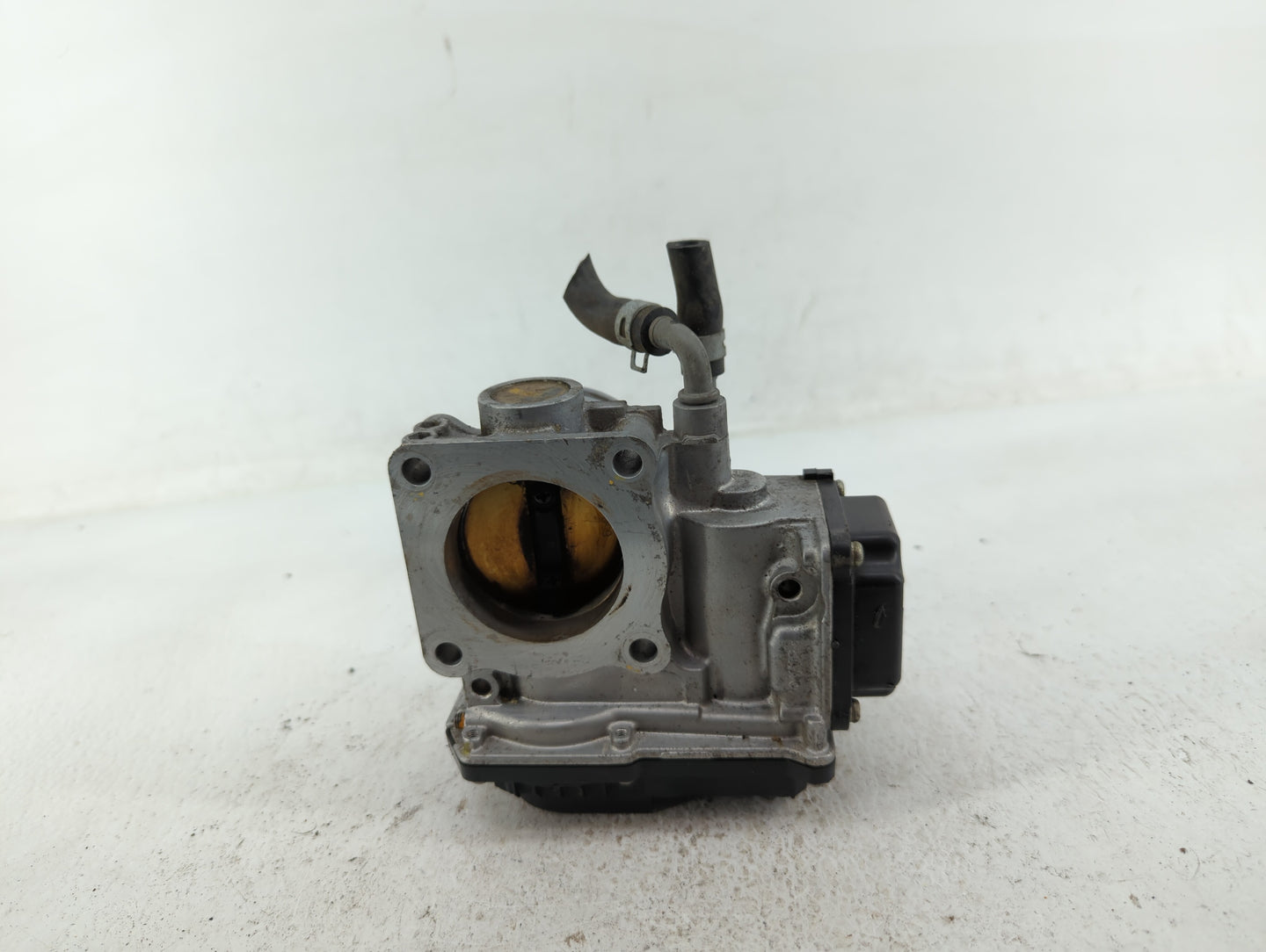 2018-2022 Honda Accord Throttle Body P/N:GMG9A Fits Fits 2016 2017 2018 2019 2020 2021 2022 OEM Used Auto Parts - Oemusedaut