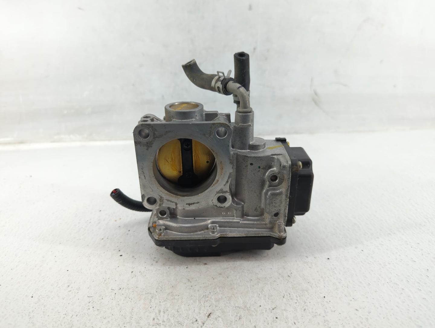 2018-2022 Honda Accord Throttle Body P/N:GMG9A M90108 Fits Fits 2016 2017 2018 2019 2020 2021 2022 OEM Used Auto Parts - Oem